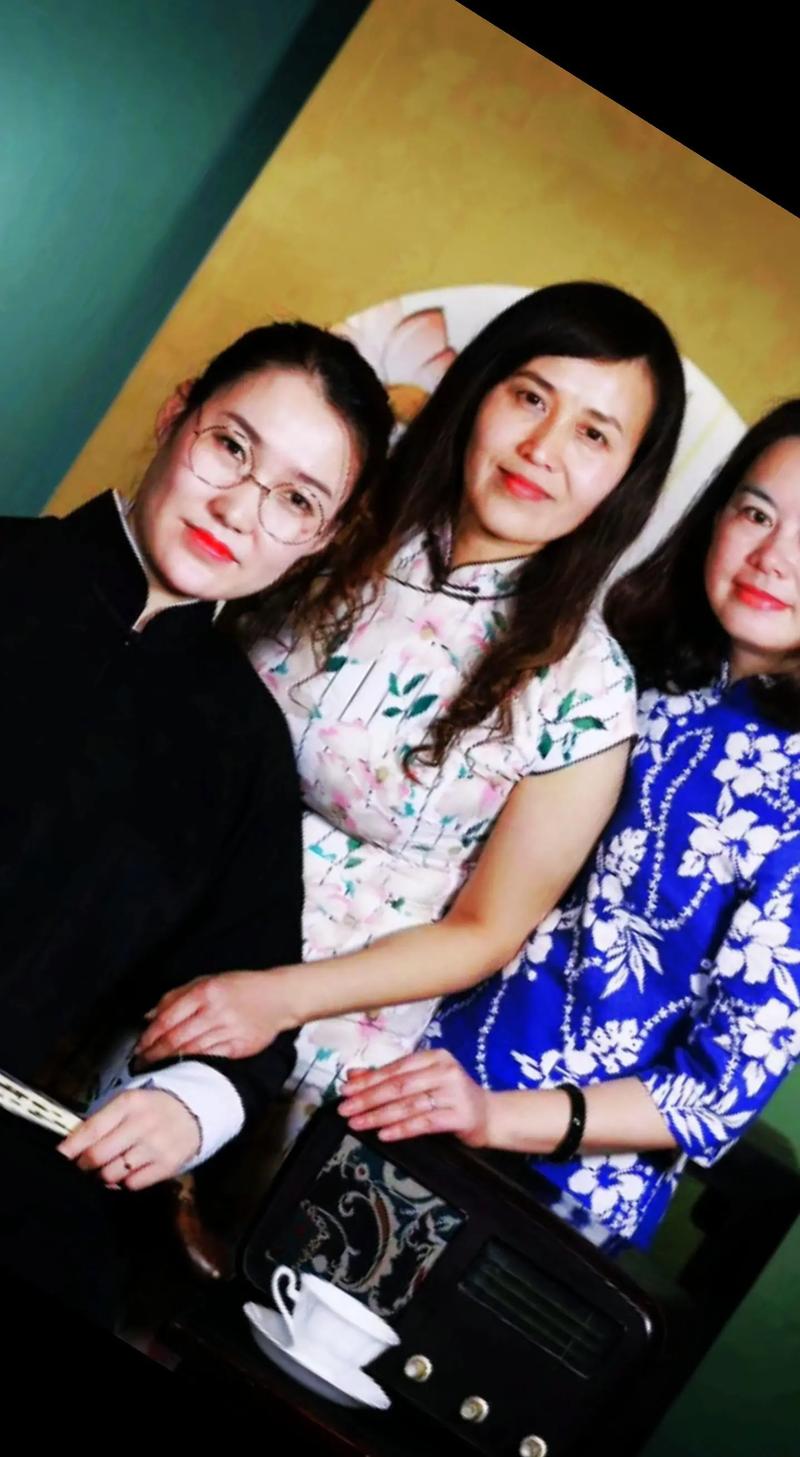 欧美熟妇淫秽的相关介绍