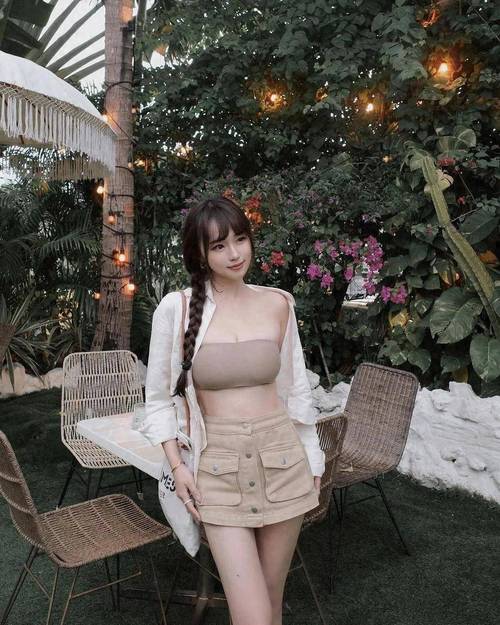 人妻被中出小说的相关介绍